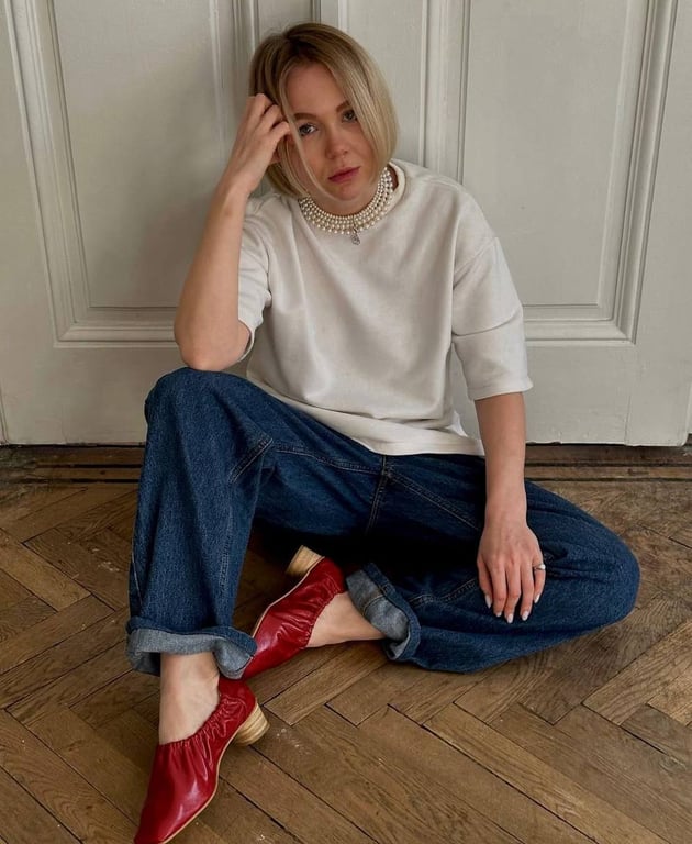 Біла футболка - універсальний герой гардеробу