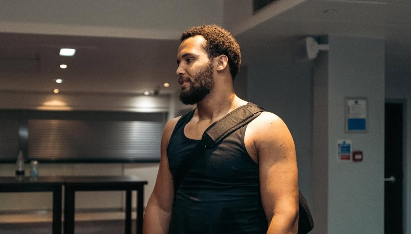 Мозес Итаума