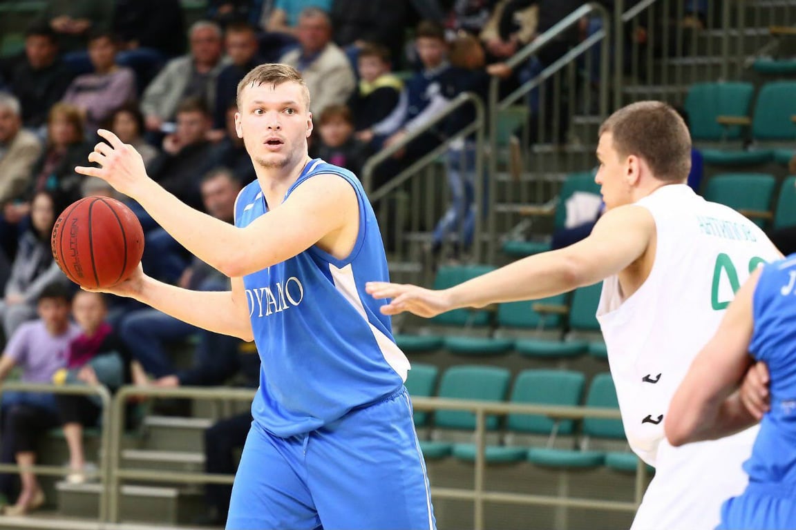 Анатолий Челован