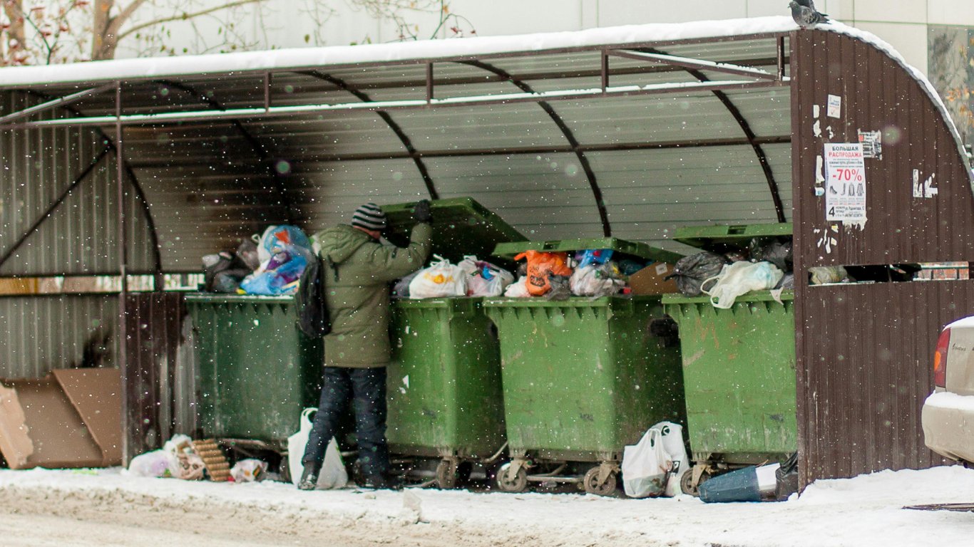 Хто відповідає за прибудинкові території — важливі моменти