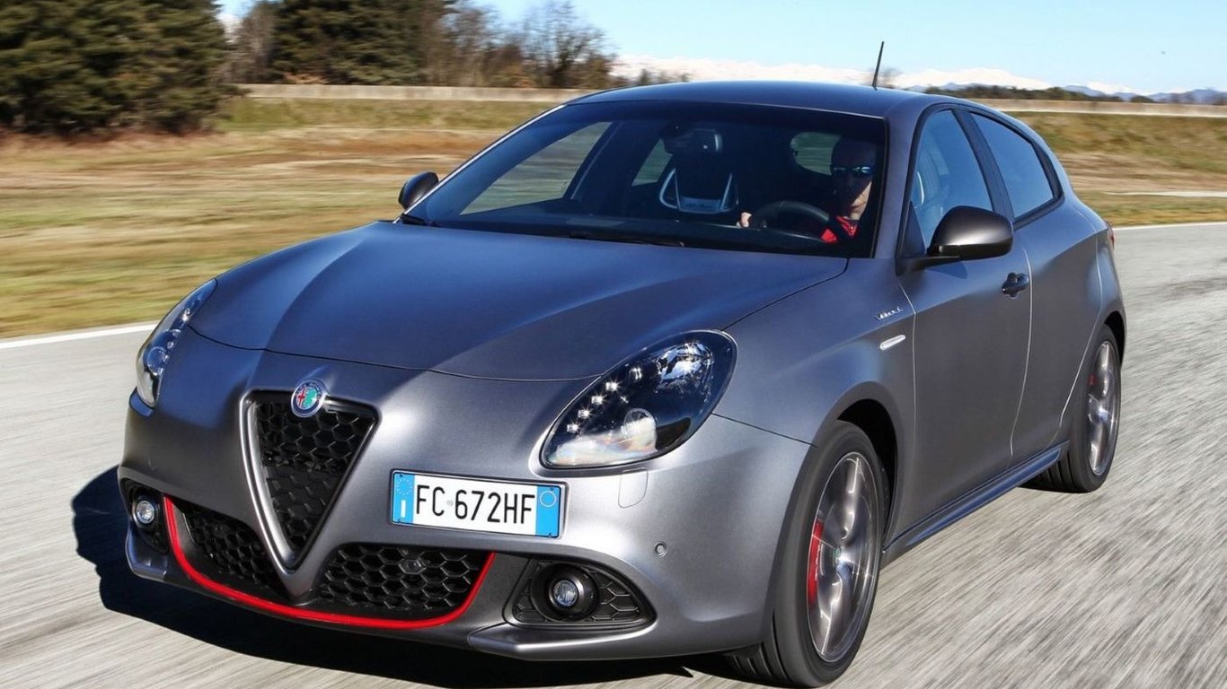 Alfa Romeo випустить доступного конкурента популярному електрокару Nissan Leaf