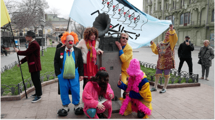 Первое апреля в Одессе 2026: как будут праздновать День смеха после войны - 290x166