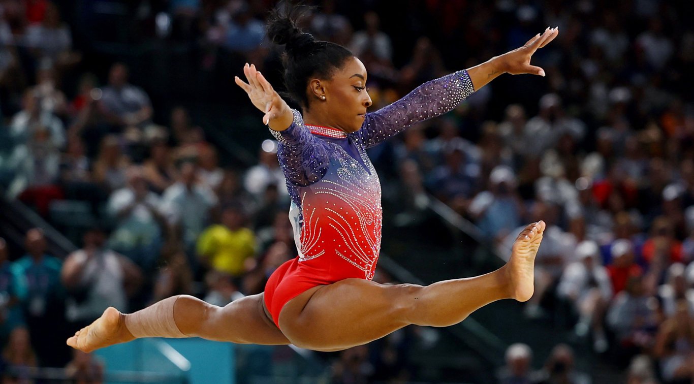 Симона Байлз