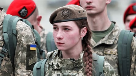 Жінки у ЗСУ: понад 10% добровольців свідомо йдуть у піхоту - 290x166