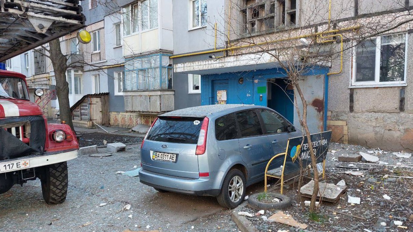 У ДСНС розповіли про причини вибуху у багатоповерхівці Кропивницького