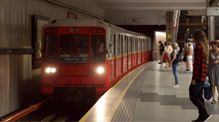 Варшава, Вашингтон, Берлін чи Париж — де найсучасніше метро - 285x160