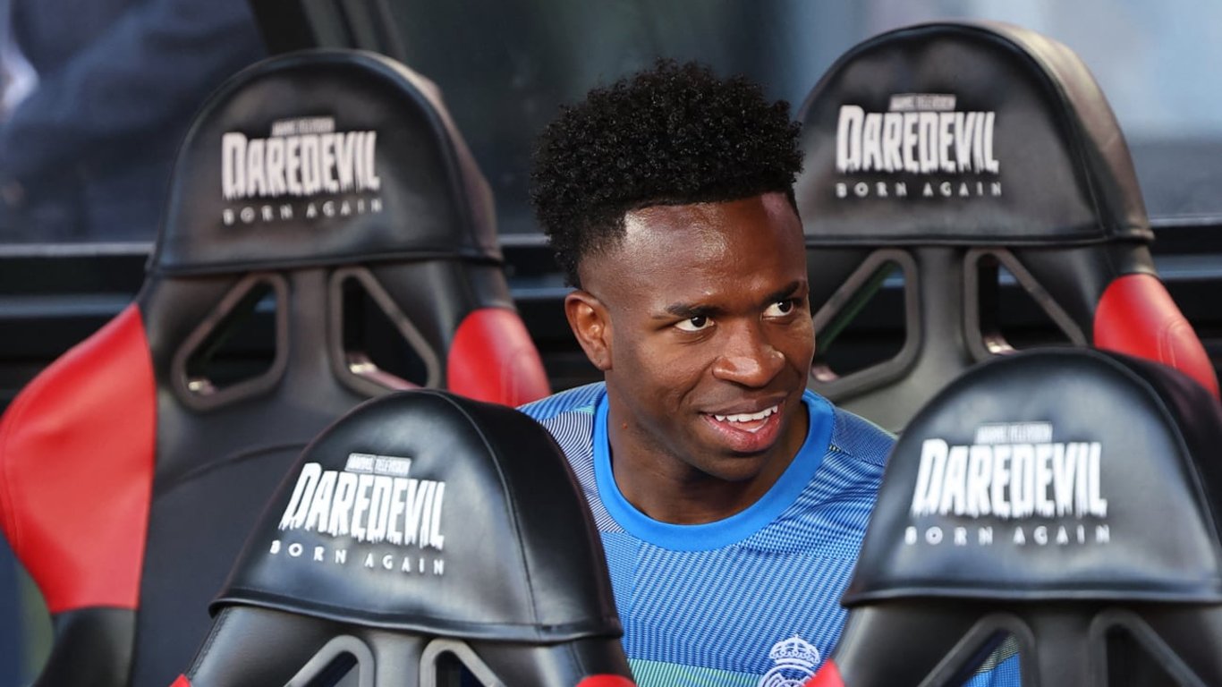 Винисиус признал, что был не прав в конфликте с Хаби Алонсо