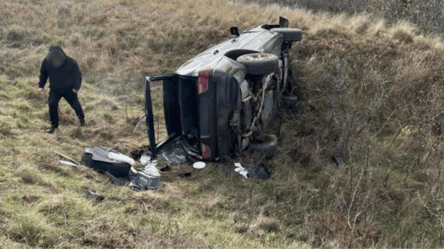 Побег за границу под Одессой закончился кюветом - 290x166