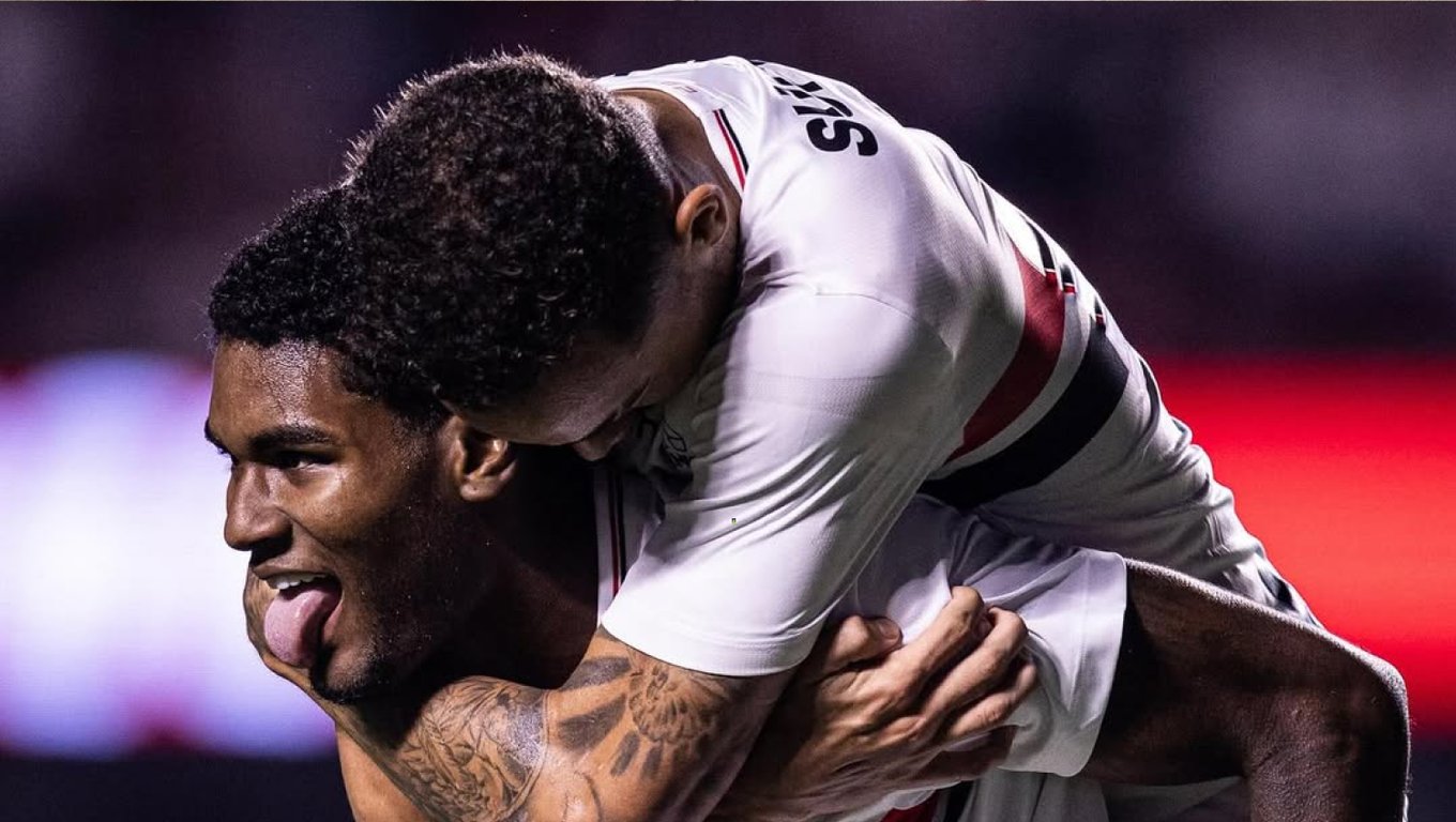 Лукас Феррейра