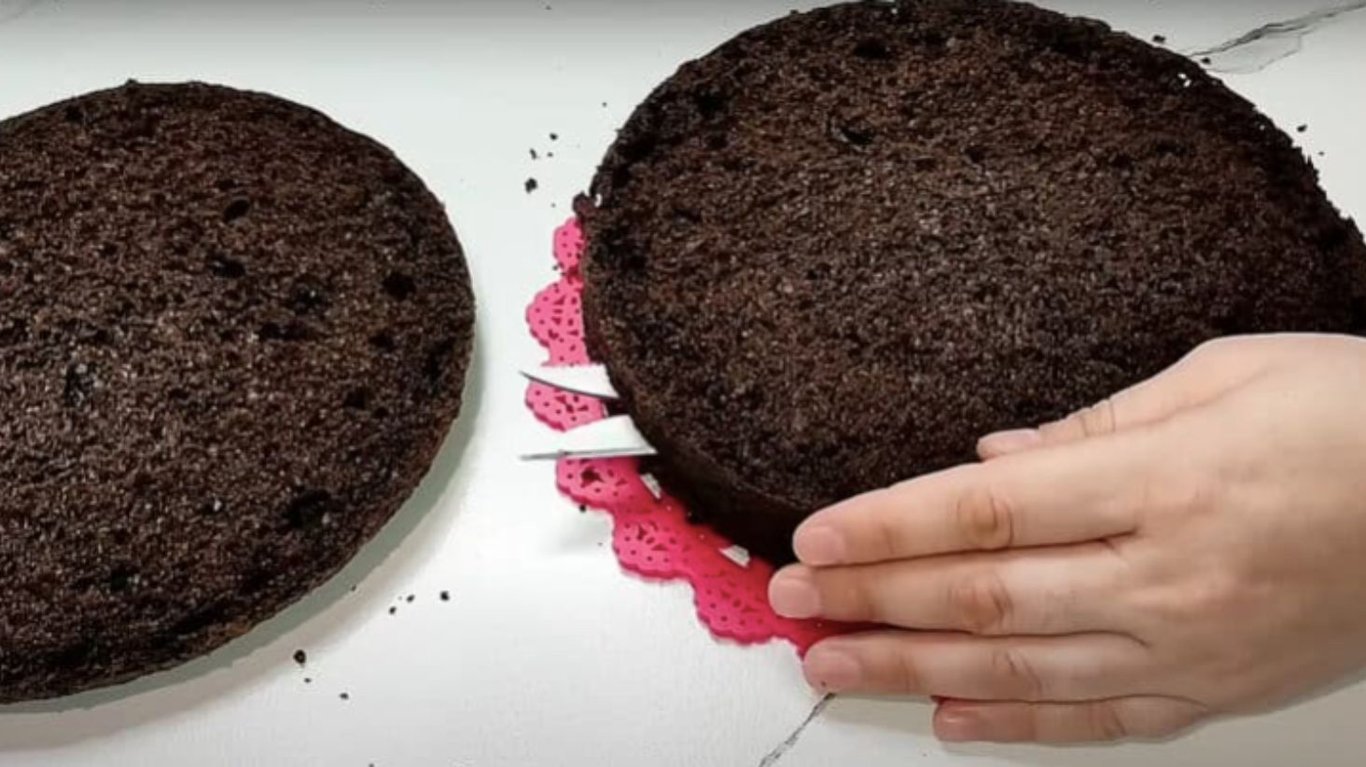 торт Карат без вагів і міксера соковитий