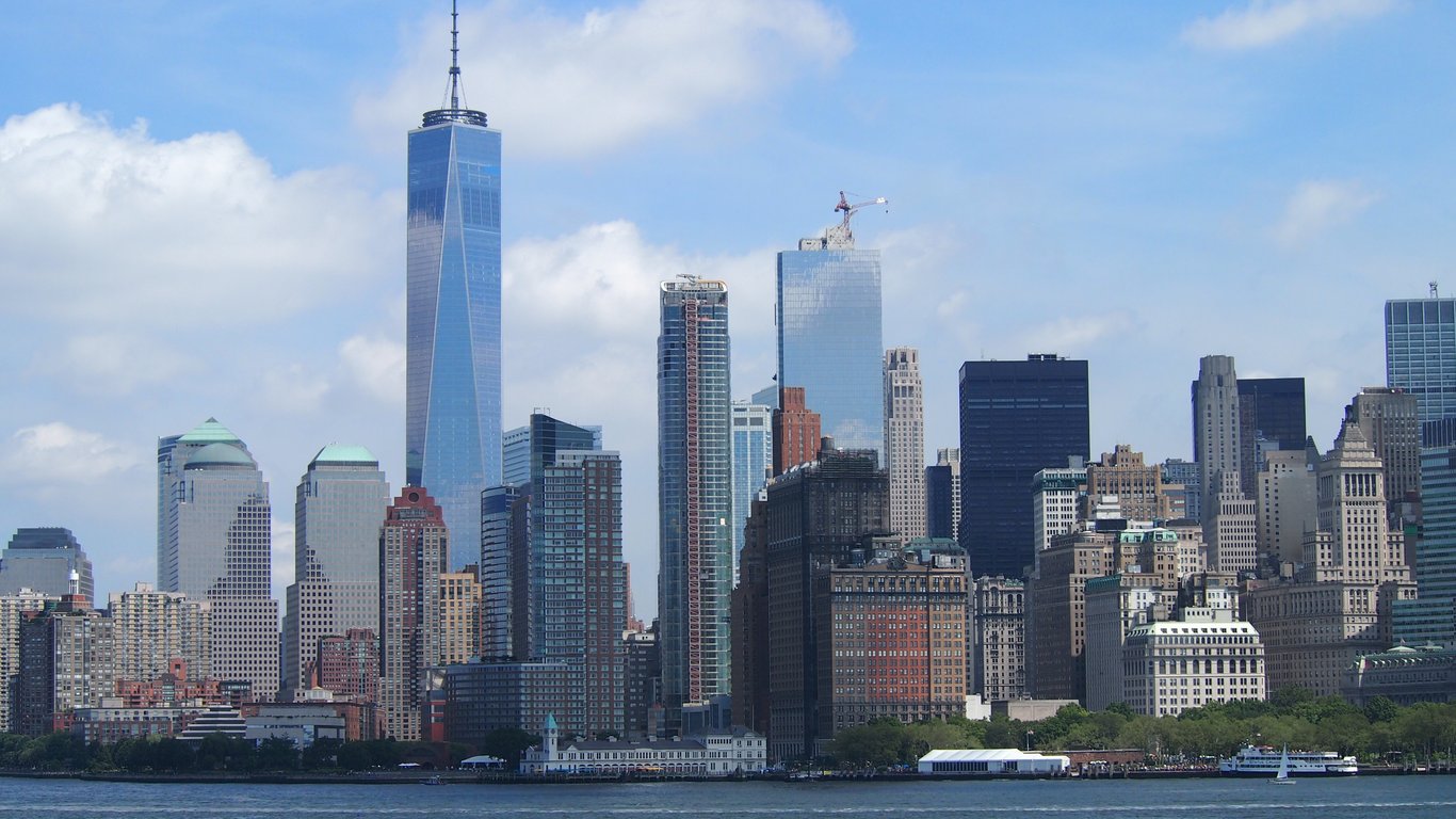 Ученые узнали, что небоскребы заставляют Нью-Йорк проседать