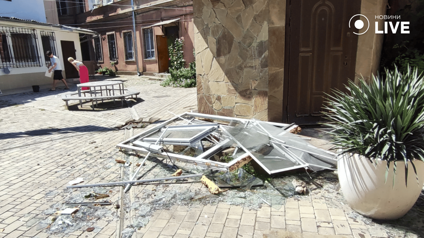 Річниця знищення гіпермаркету FOZZY в Одесі — як це було - фото 3