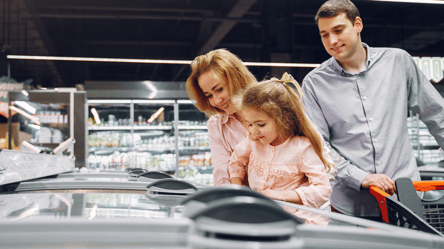 Британець зізнався, чим його здивували супермаркети в Україні - 290x160