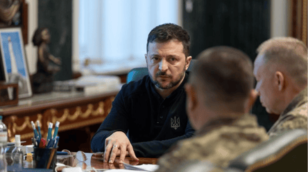 Zelenskyy briefed the military leadership — what was discussed - 285x160