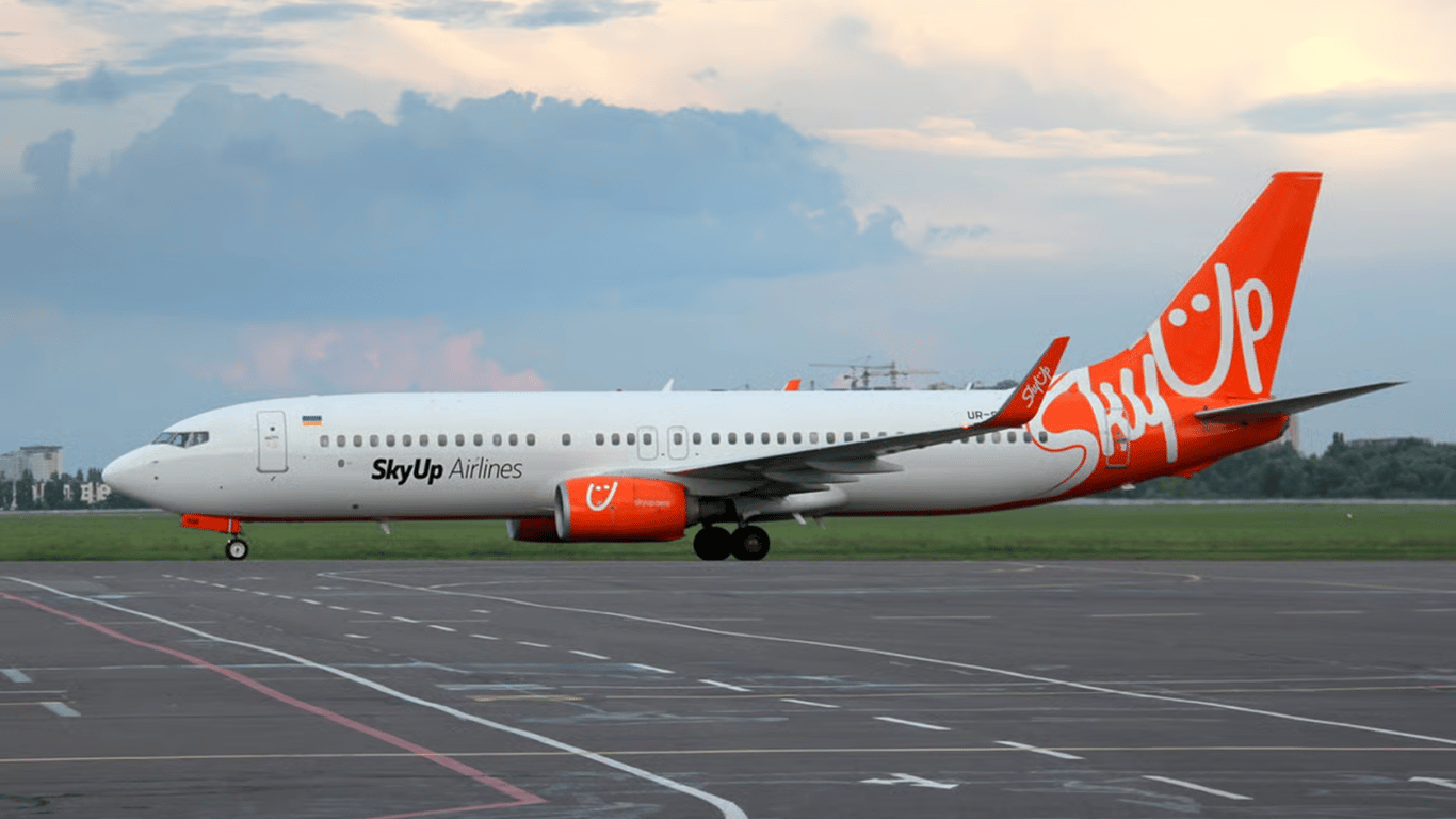 Українська авіакомпанія SkyUp відновлює польоти з Румунії: маршрут та ціни