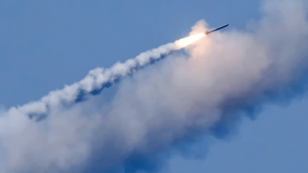 В небі над Сумщиною зафіксували ворожу ракету - 285x160