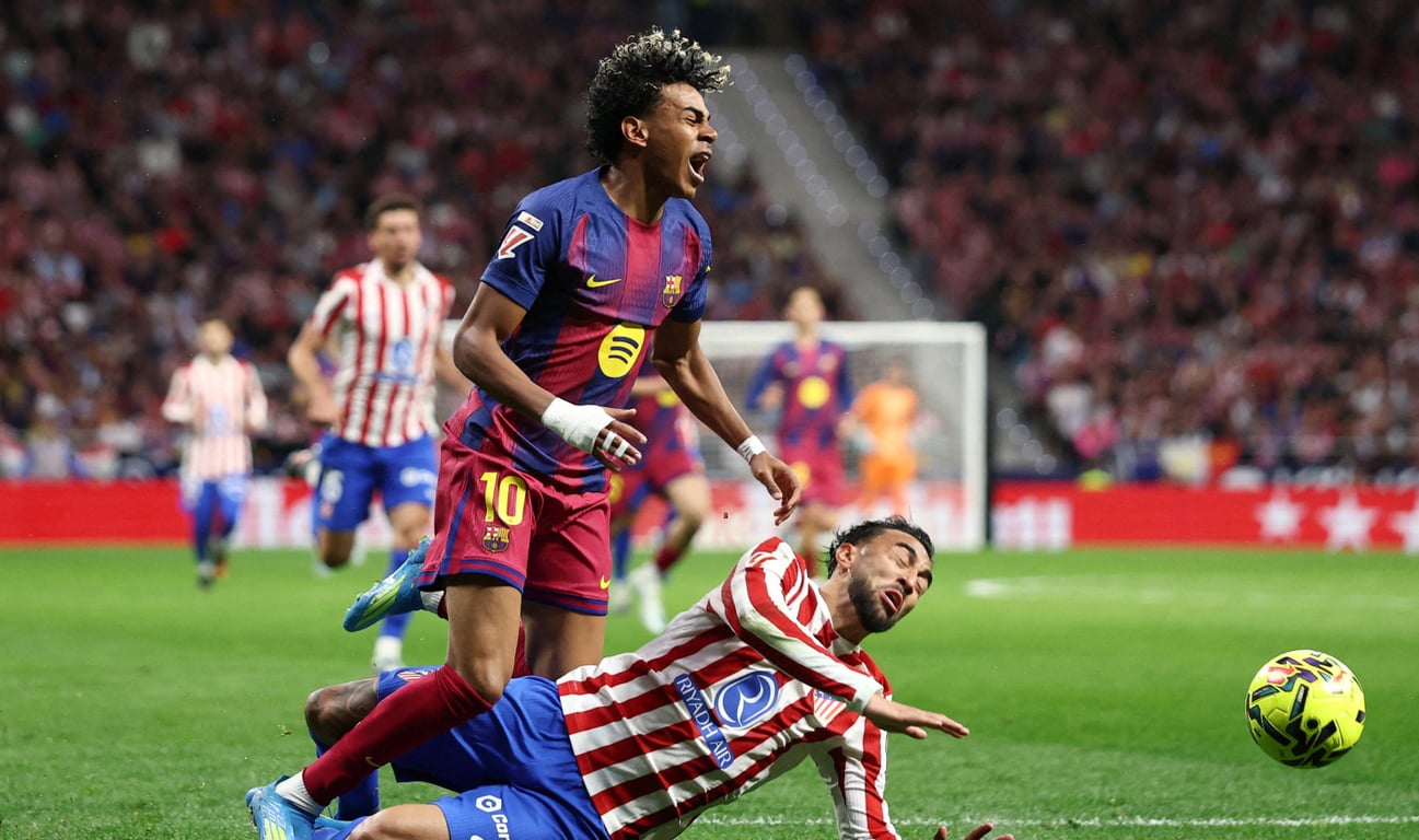 Подкат Нико Гонсалеса против Ламина Ямаля 4 апреля 2026 года