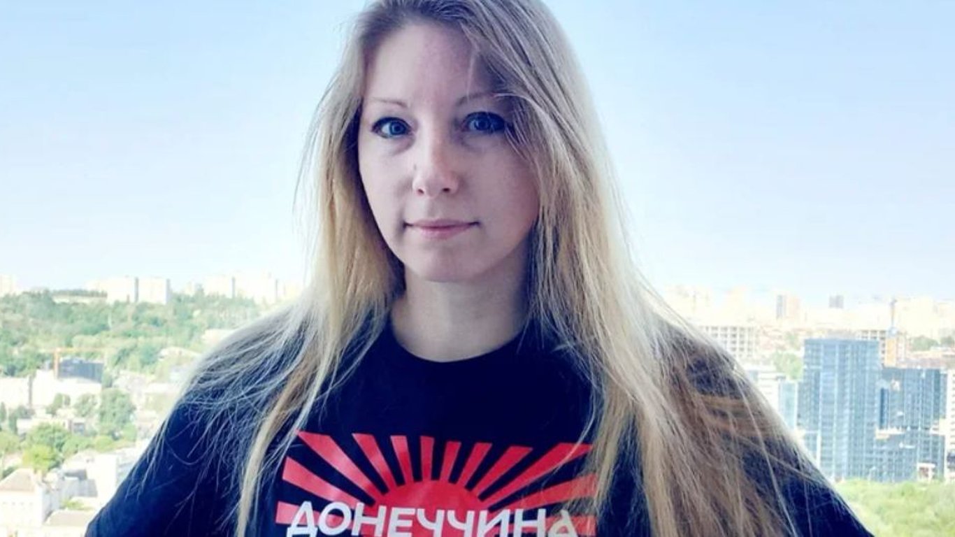 После атаки по Краматорску скончалась писательница Виктория Амелина