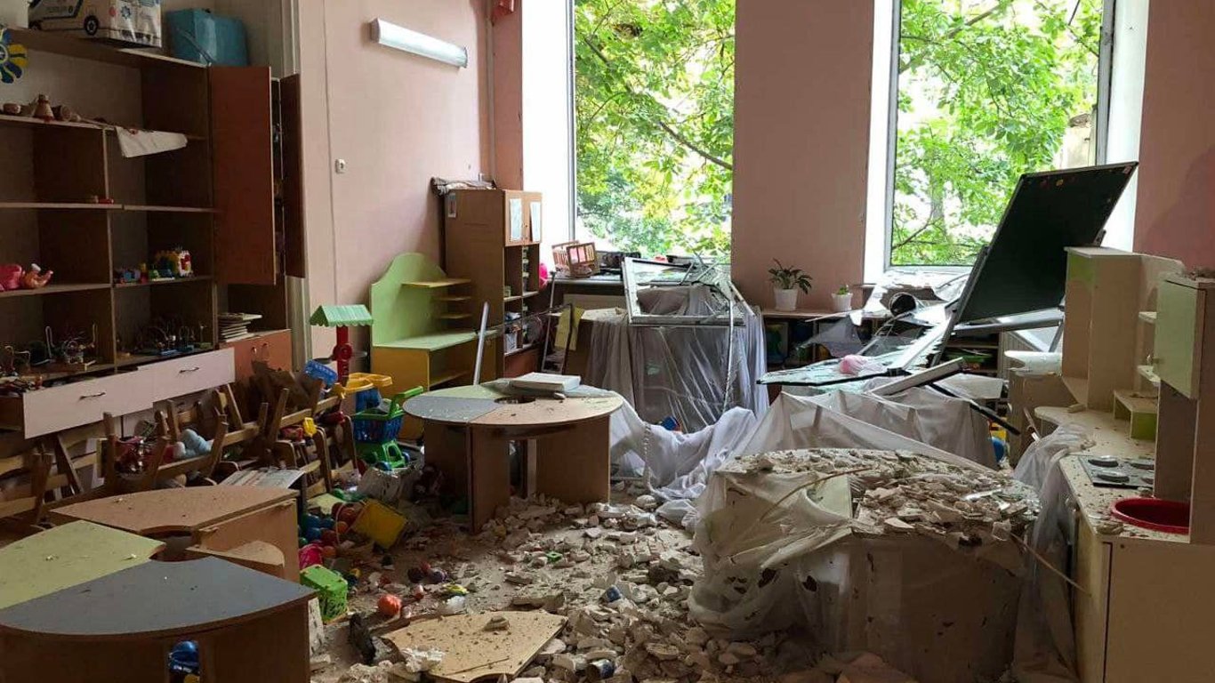 В Одессе разрушены учебные заведения