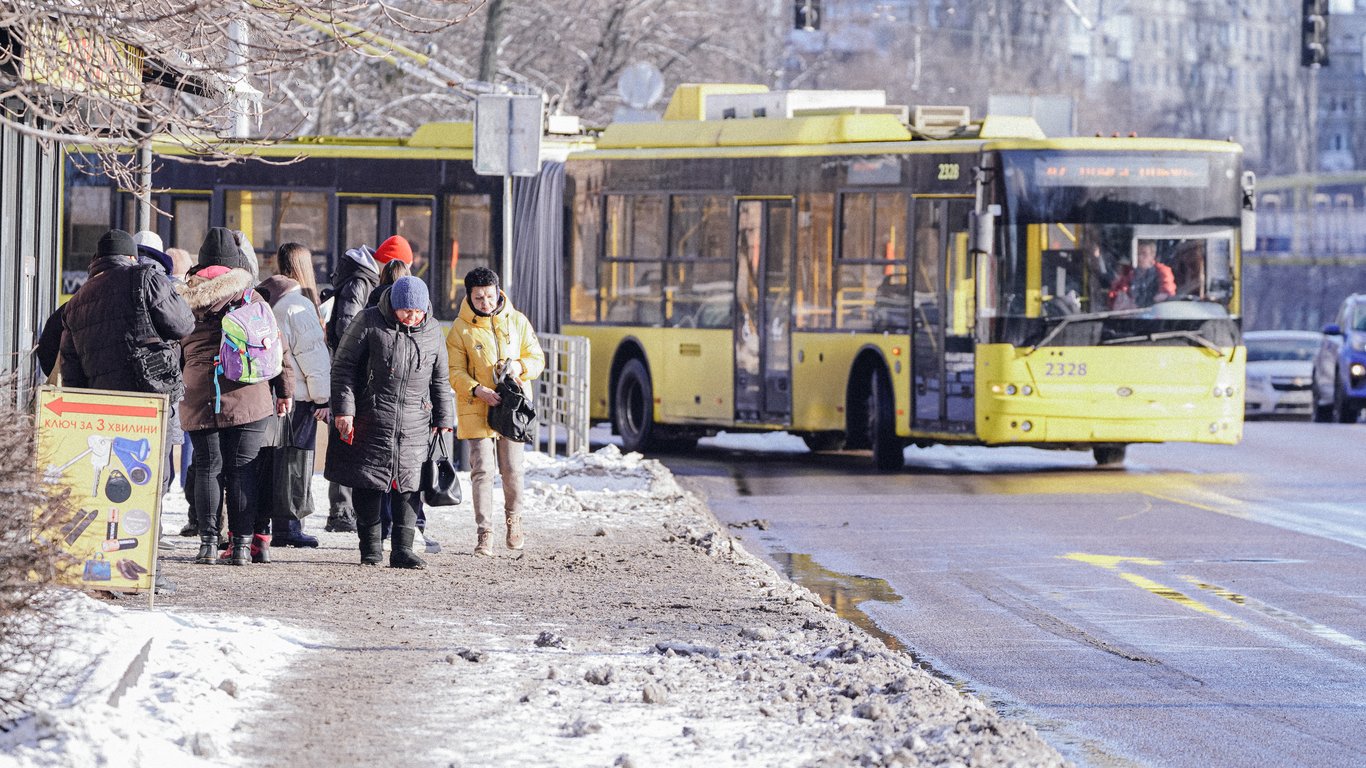 Порівняння цін на проїзд в Україні та ЄС. Де дешевша вартість проїзних та одноразових квитків на громадський транспорт