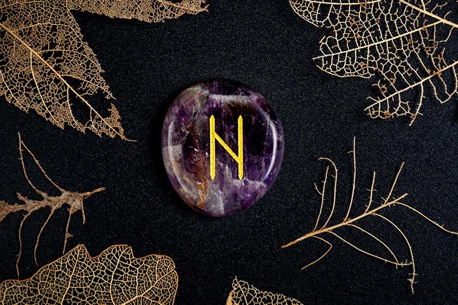 Що віщують руни кожному знаку Зодіаку на вересень 2025 — Скорпіон