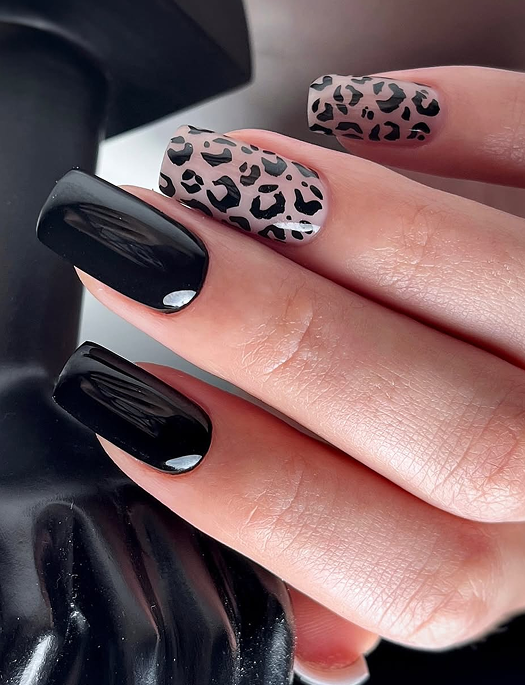 Fresh Black Nail Designs