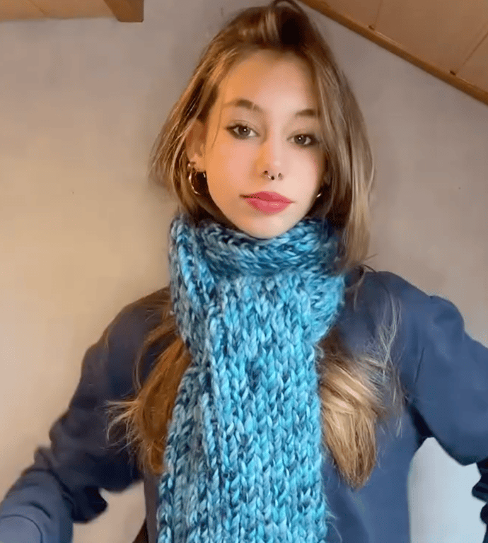 Как хорошо завязать зимний шарф — модные лайфхаки (видео) - фото 2