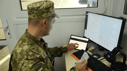 Обмежено придатні до 25 років — чи випустять їх з України - 290x160