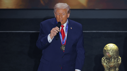 Трамп получил первую в истории "Премию мира" от ФИФА — фото - 304x171