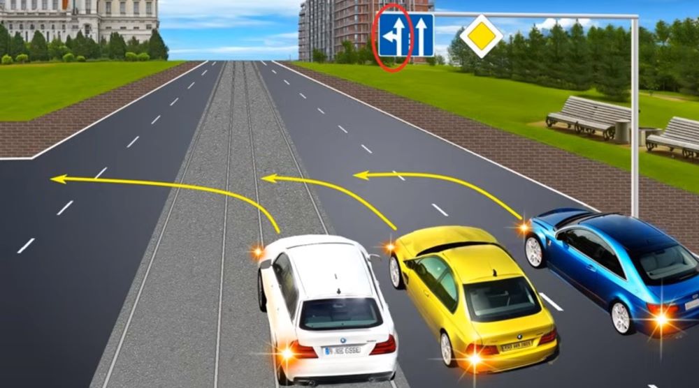Неуважні водії порушують ПДР — хто повертає ліворуч неправильно - фото 2