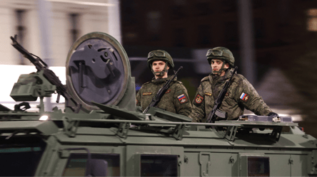 России не хватает танков на фоне контрнаступления ВСУ, — СМИ - 285x160