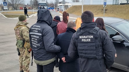 "Работа за границей": в Одессе задержали вербовщика женщин для занятия проституцией - 285x160