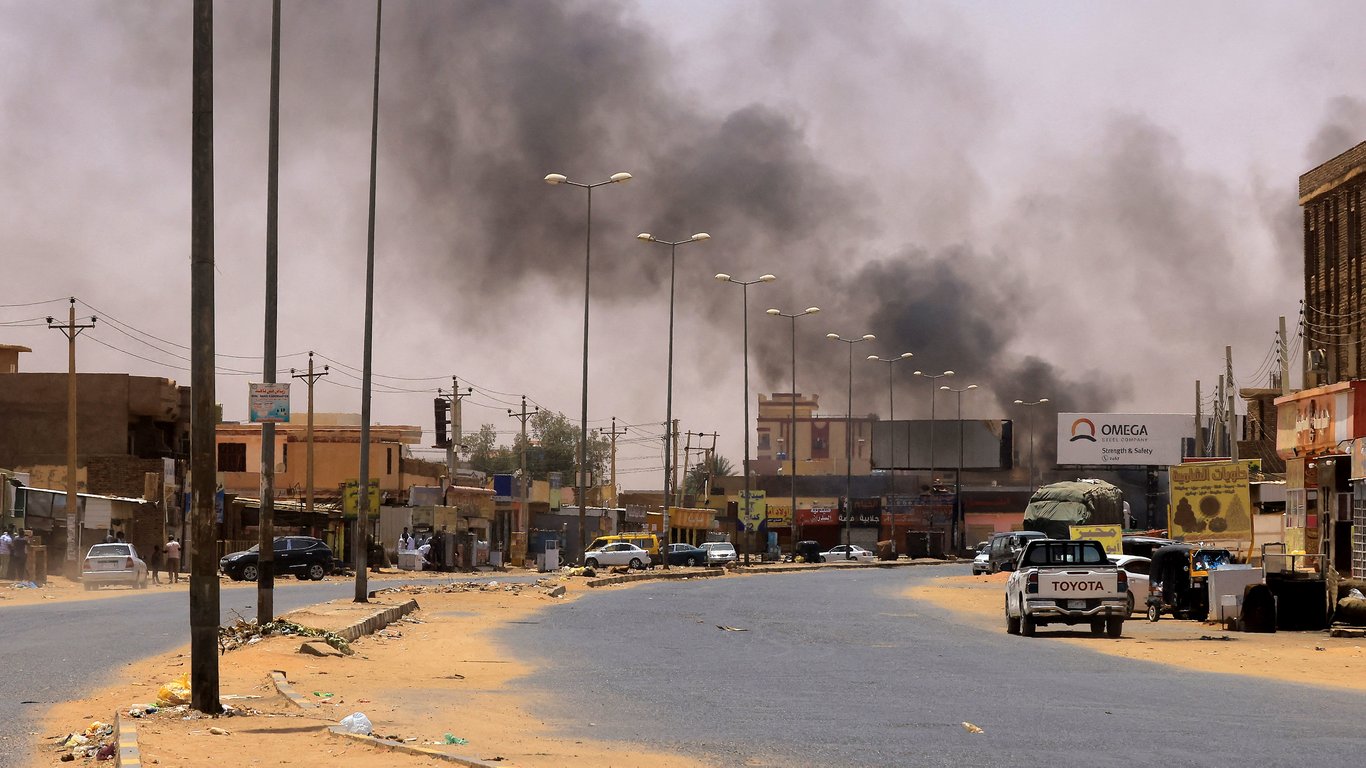 Переворот у Судані: з'явилися нові дані про загиблих та поранених