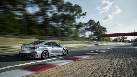 Lexus выпускает финальную модель культового авто - 285x160