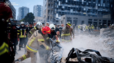 В Киеве завершили аварийно-спасательные работы на территории Охматдета - 285x160