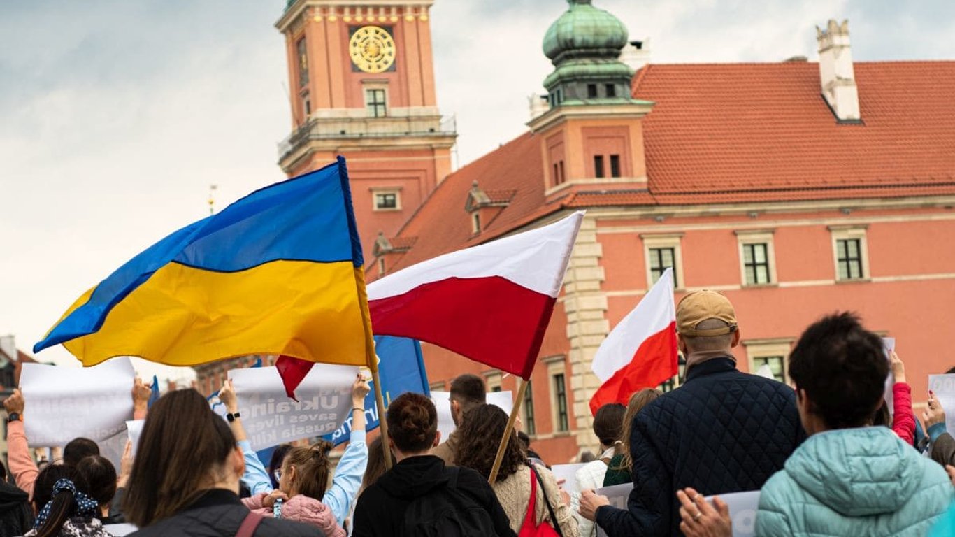Як живуть українські біженці у Польщі — умови 2024