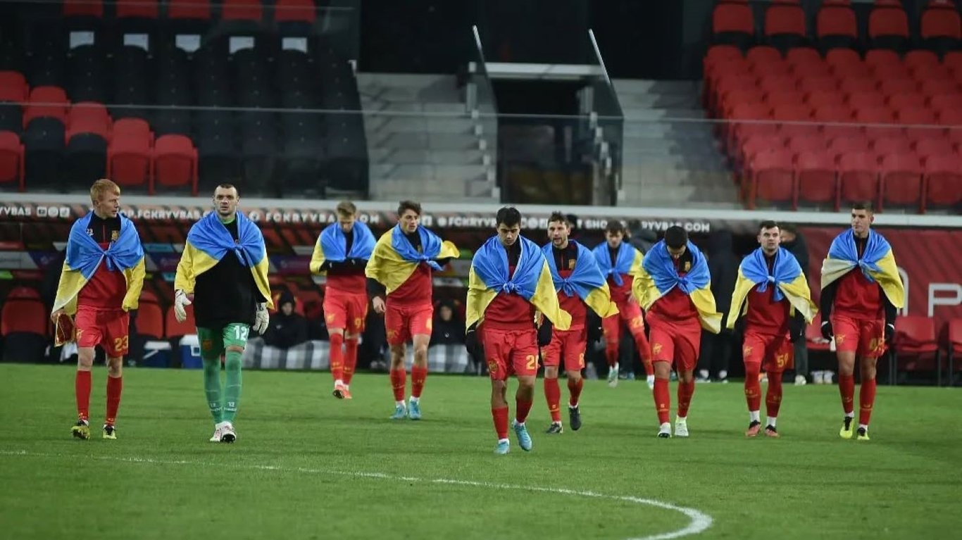 Футболисты Ингульца