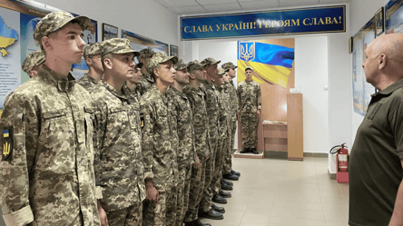 Закінчив військову кафедру: відстрочка на аспірантуру не зникне - 290x166