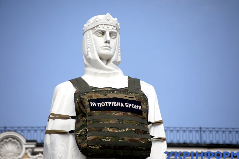 Памятник книгині Ользі в Києві