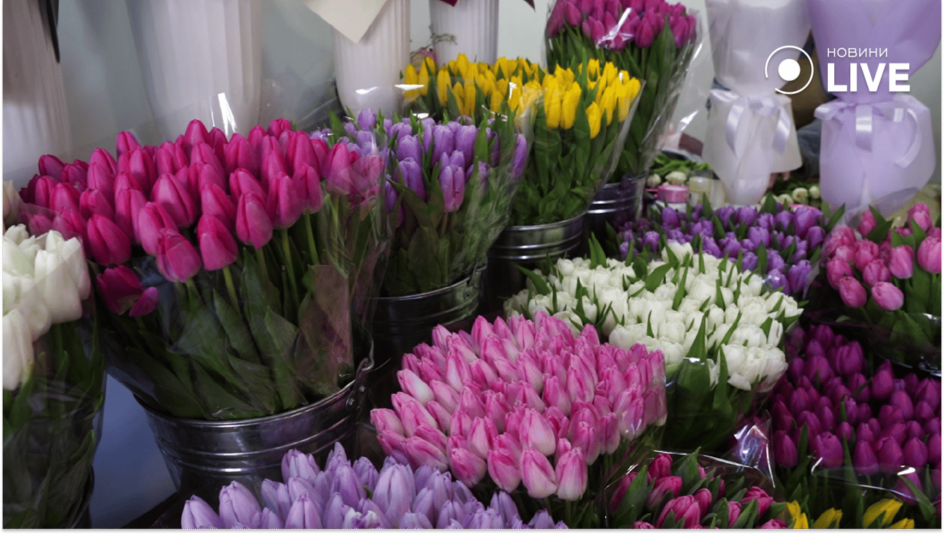 Квіти на Привозі