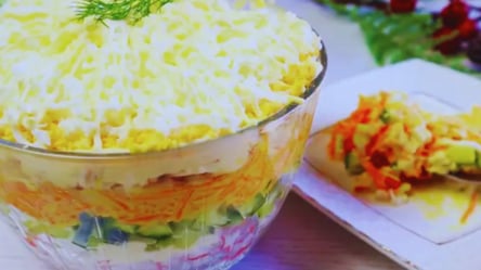 Салат з крабовими паличками: знадобиться всього 5 інгредієнтів - 290x166