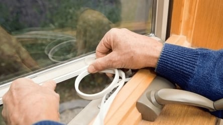 Тепло без витрат — простий лайфхак для ідеальної ізоляції вікон - 290x166