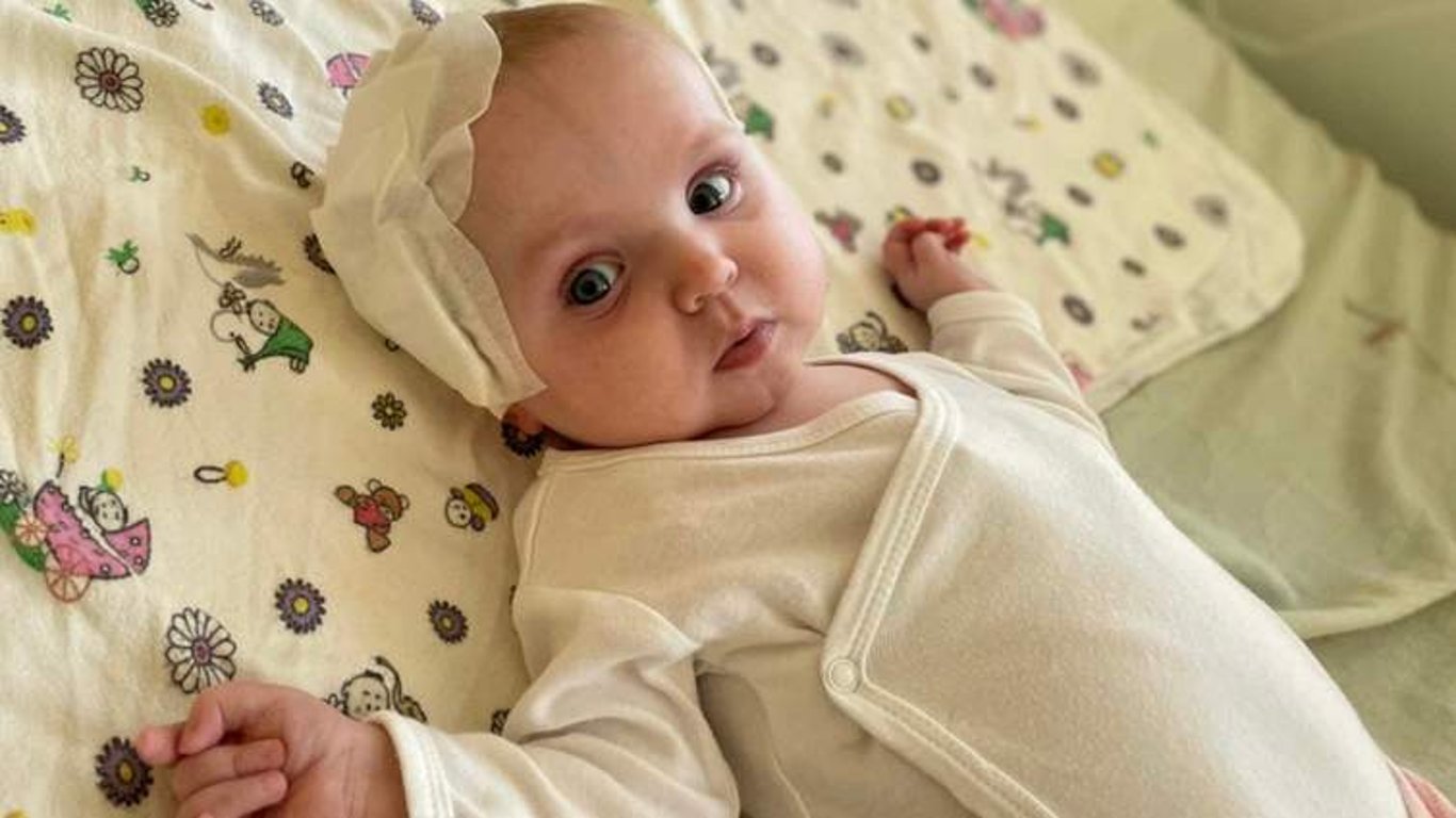 Львовские нейрохирурги прооперировали 8-месячную девочку с тяжелой формой эпилепсии