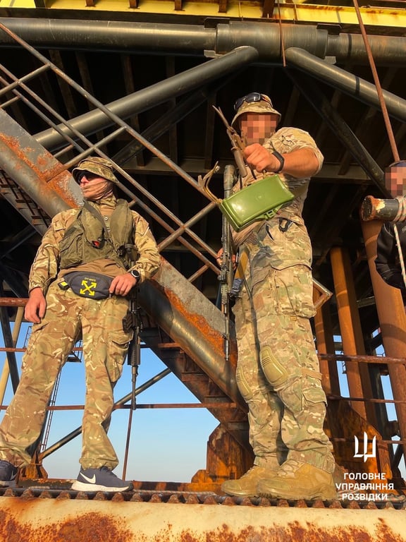 Українські військові на "вишках Бойка"