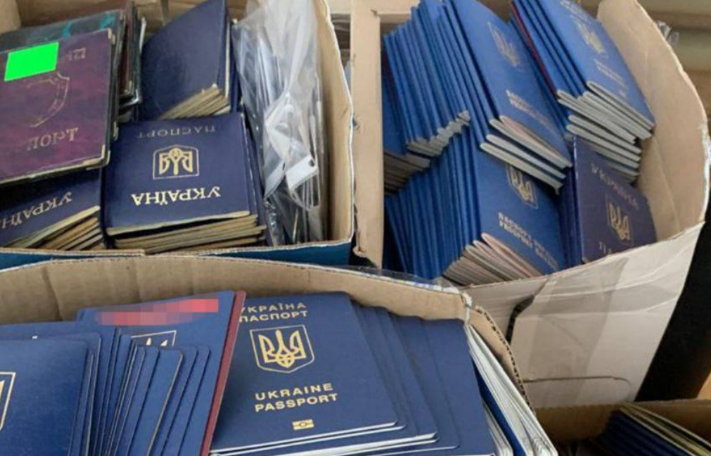 Оформление паспорта дистанционно — на Одесчине накрыли схему ГМС - фото 8