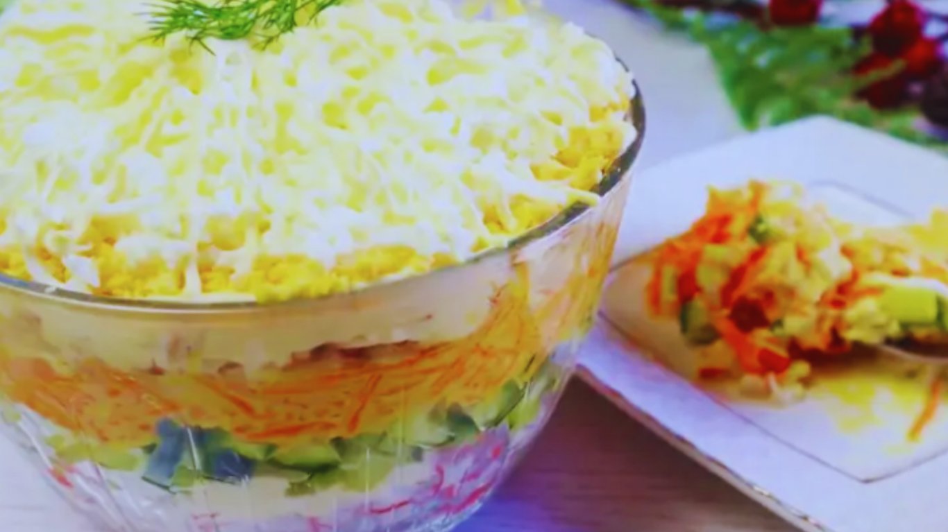 рецепт салату з крабовими паличками