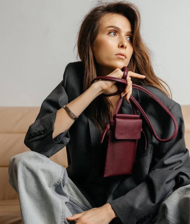 Mini bags are no longer popular