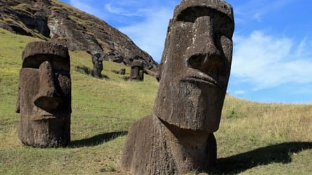 На острове Пасхи обнаружили новую статую - 285x160