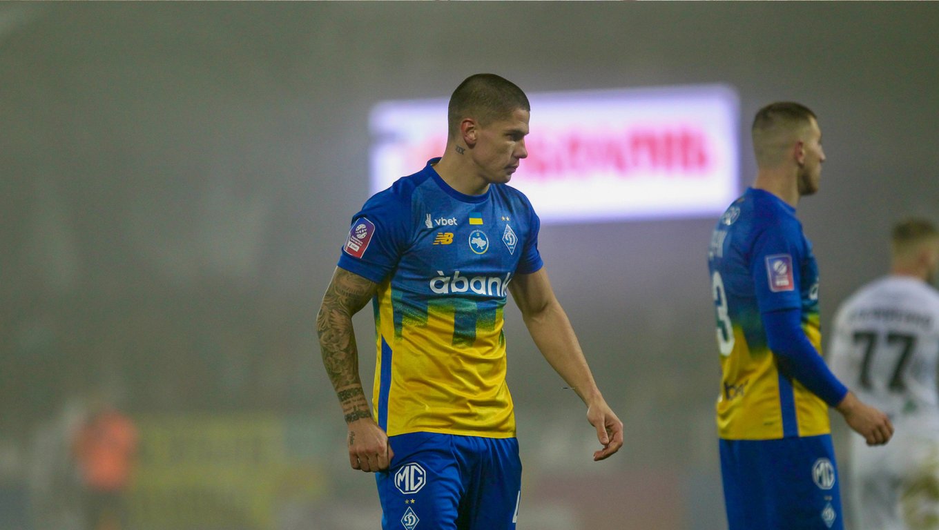 Денис Попов