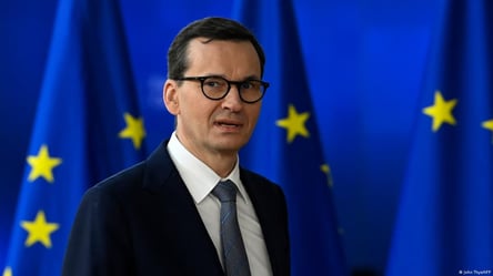 Моравецький віддав свій орден Ярослава Мудрого музею жертв Волинської трагедії - 285x160